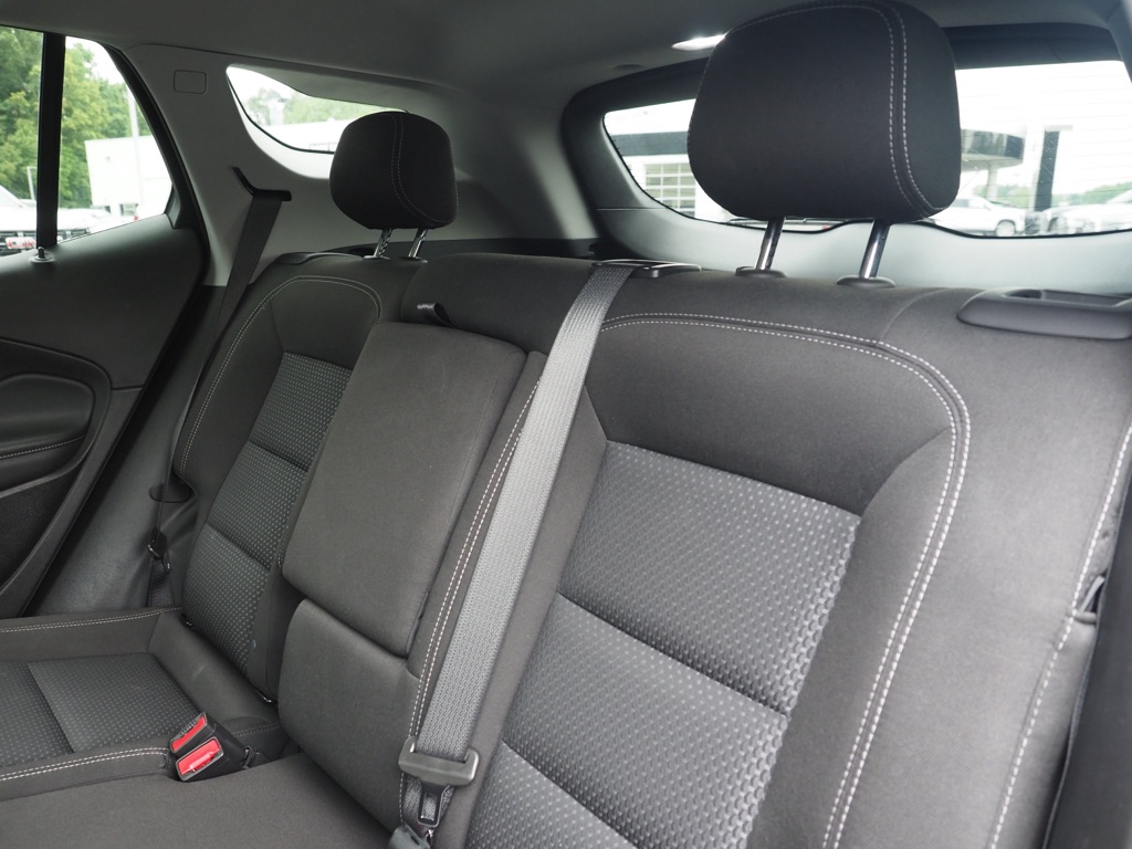 Certified Used 2024 Summit White GMC SLE image 20