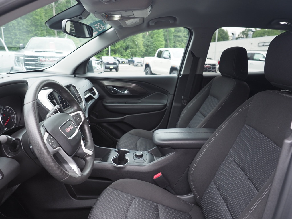 Certified Used 2024 Summit White GMC SLE image 15