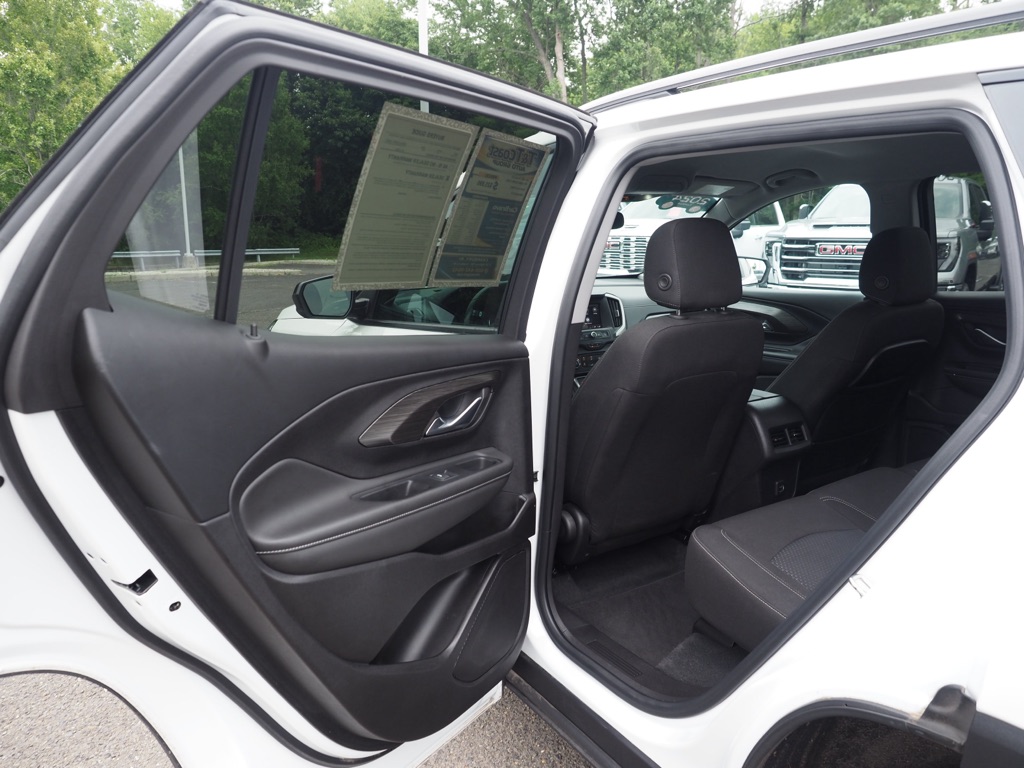 Certified Used 2024 Summit White GMC SLE image 18