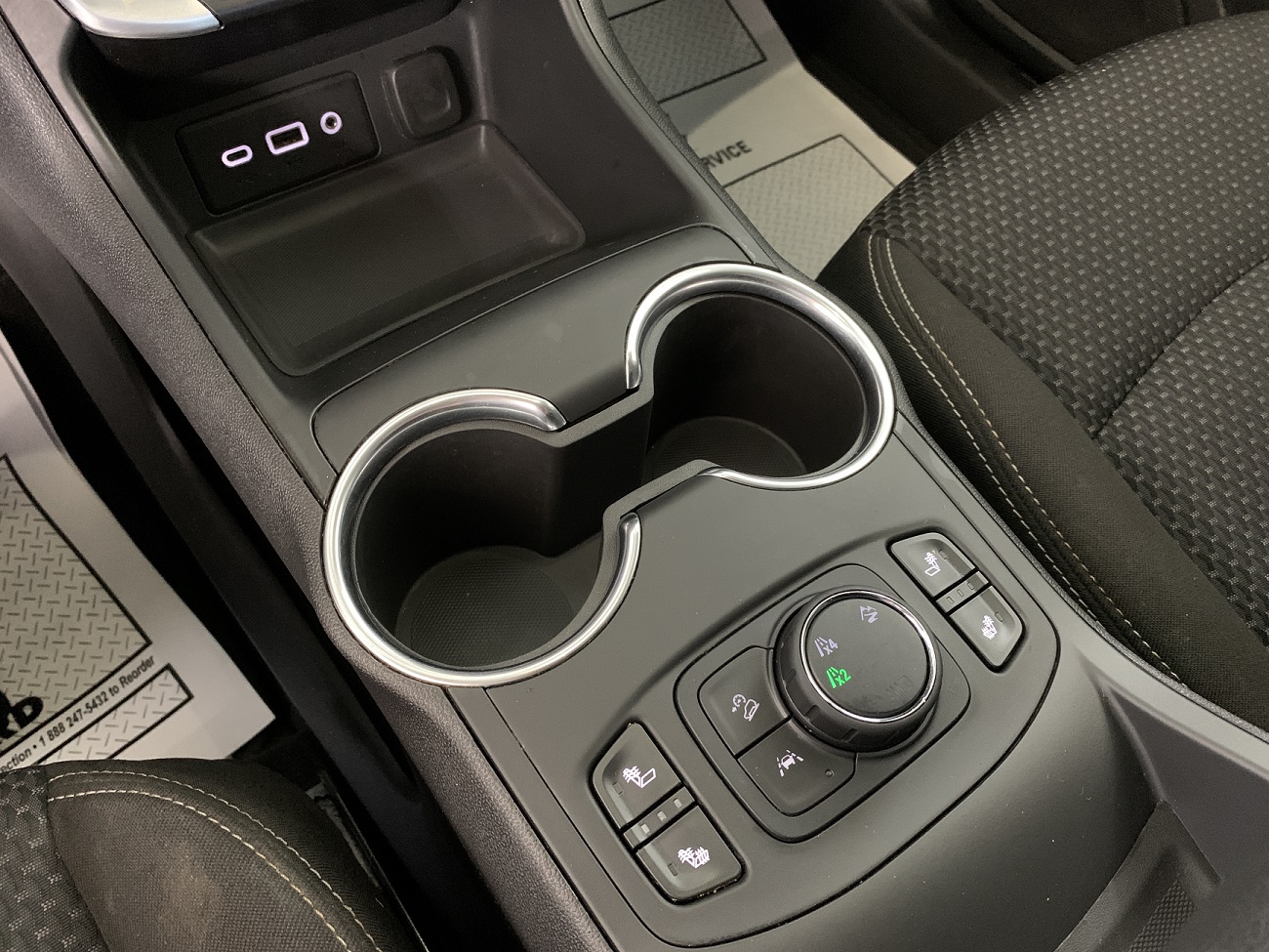 2022 Gmc Terrain SLE photo 3
