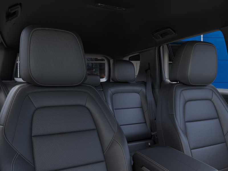New 2026 Summit White GMC Elevation image 24