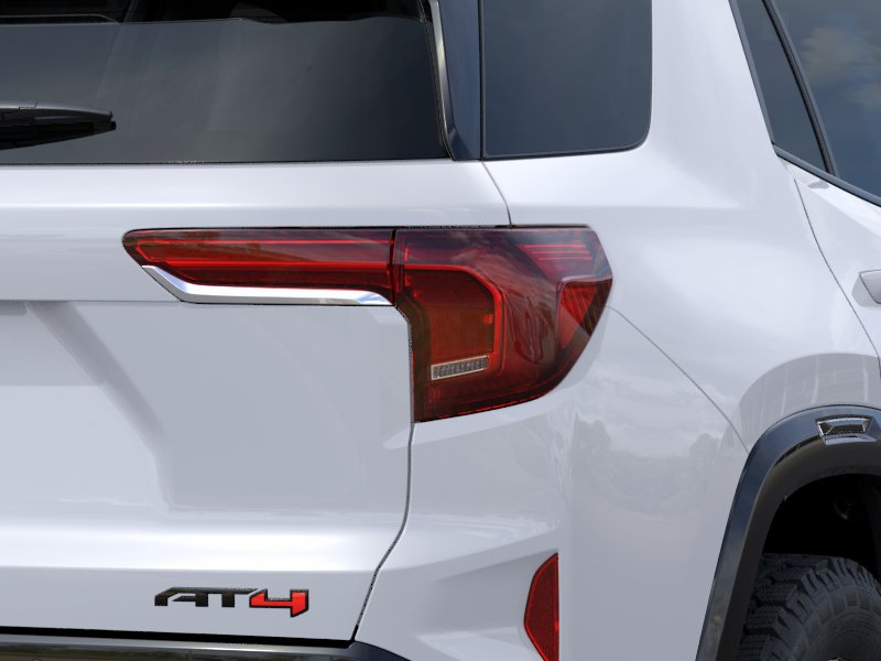 New 2026 Summit White GMC AT4 image 37