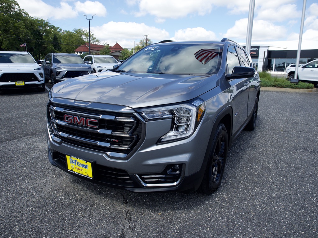 2023 GMC Terrain