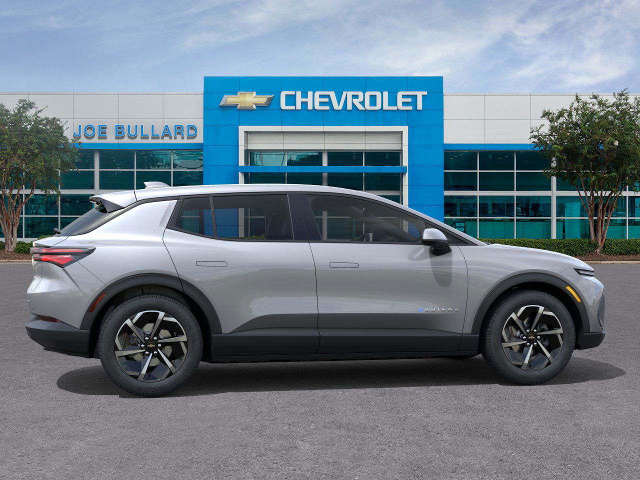 2026 Chevrolet Equinox EV 1LT photo 2