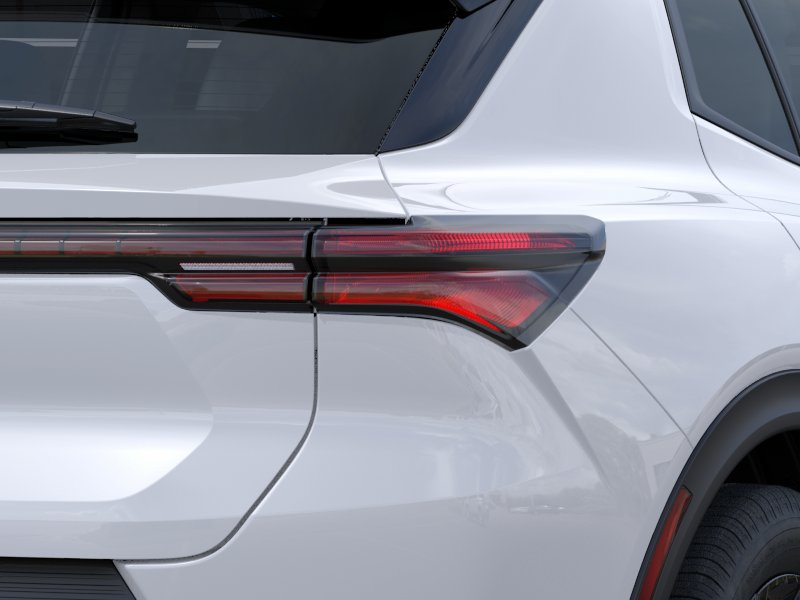 New 2026 Summit White Chevrolet LT image 34