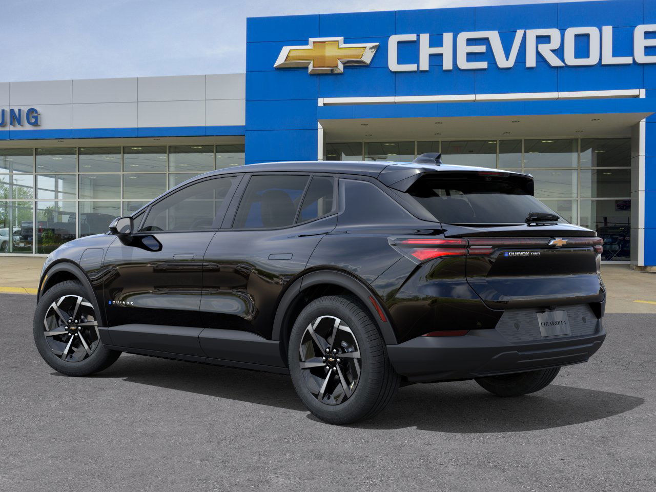 2026 Chevrolet Equinox EV 1LT photo 4
