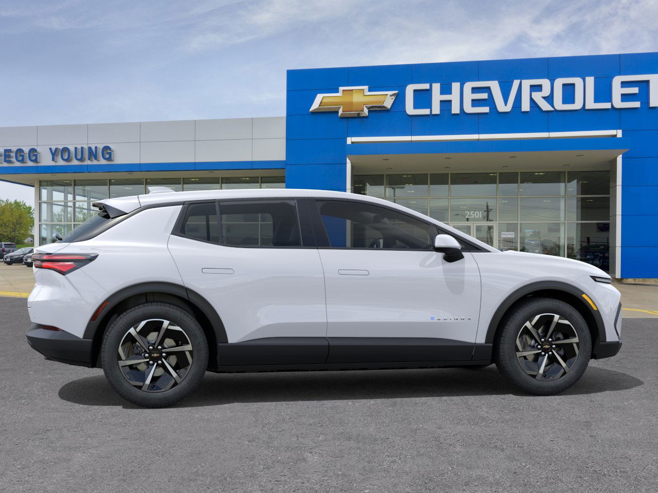 2026 Chevrolet Equinox EV 1LT photo 3