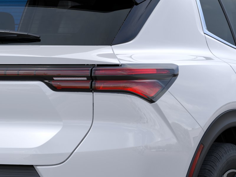 New 2026 Summit White Chevrolet LT image 37