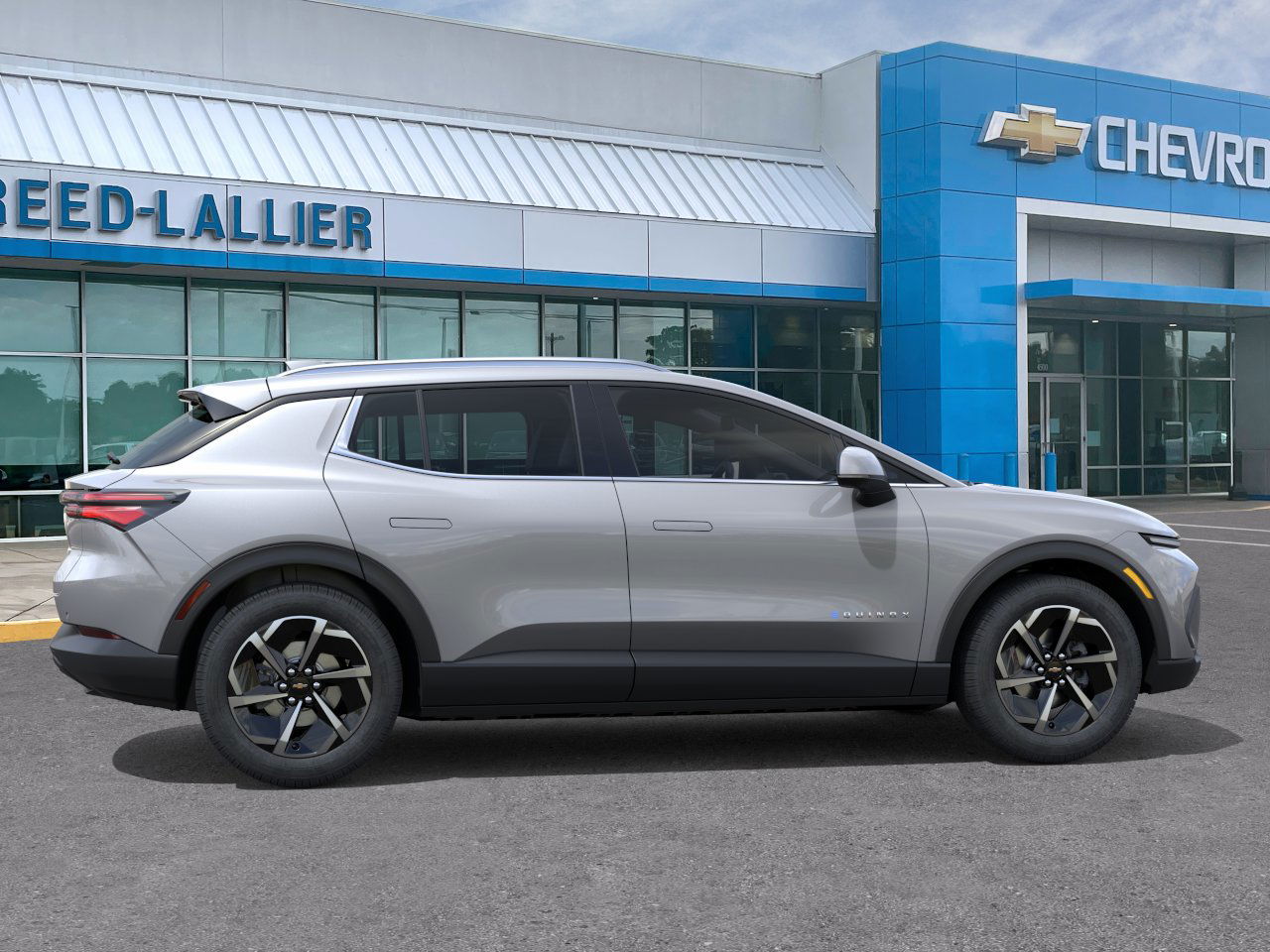 2026 Chevrolet Equinox EV 1LT photo 4