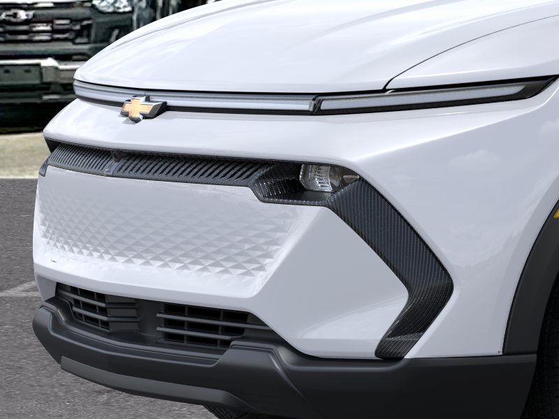 New 2026 Summit White Chevrolet LT image 13