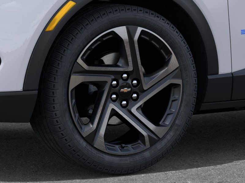New 2026 Summit White Chevrolet LT image 9
