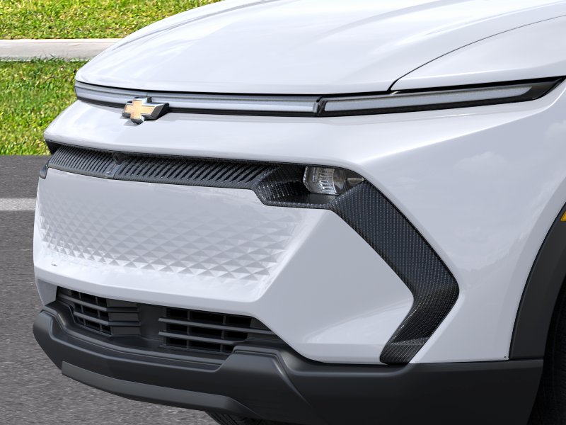 New 2026 Summit White Chevrolet LT image 13