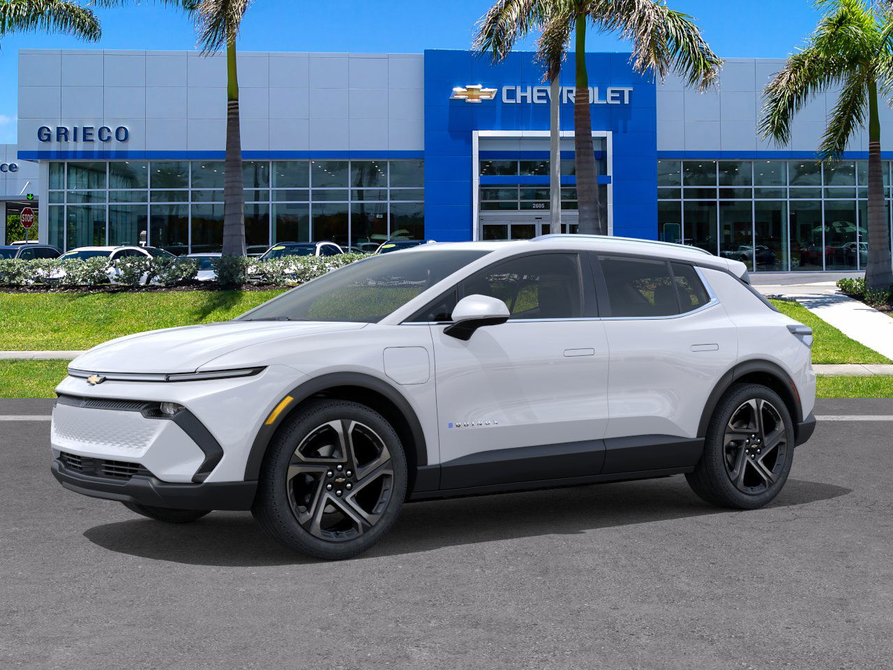 2026 Chevrolet Equinox LT photo 2