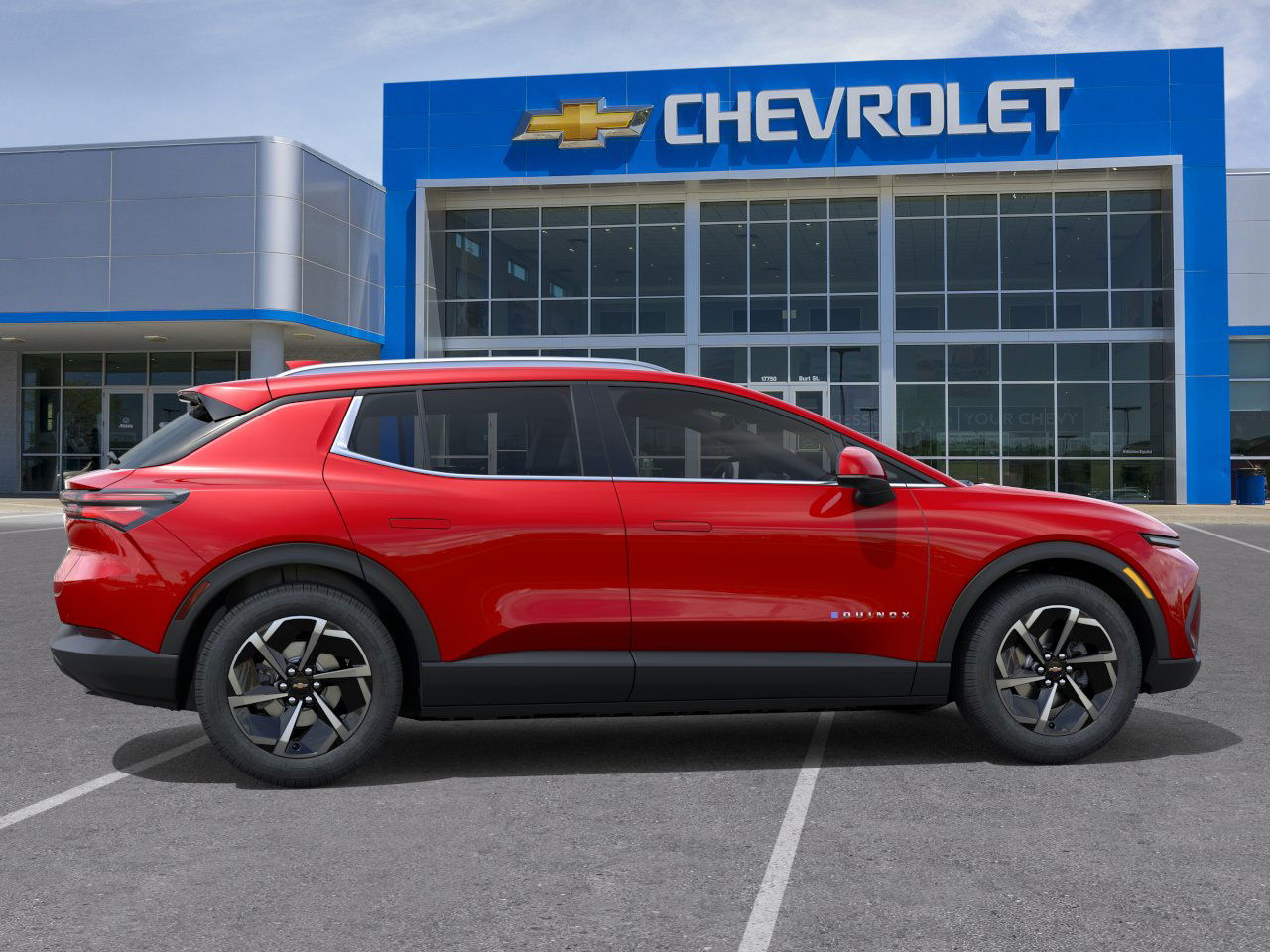 2026 Chevrolet Equinox LT photo 4