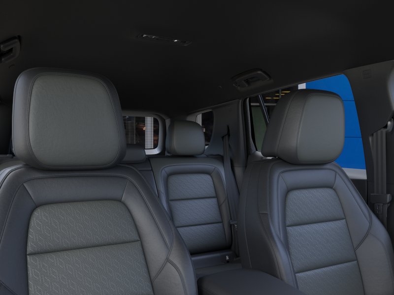 New 2027 Summit White Chevrolet LT image 24