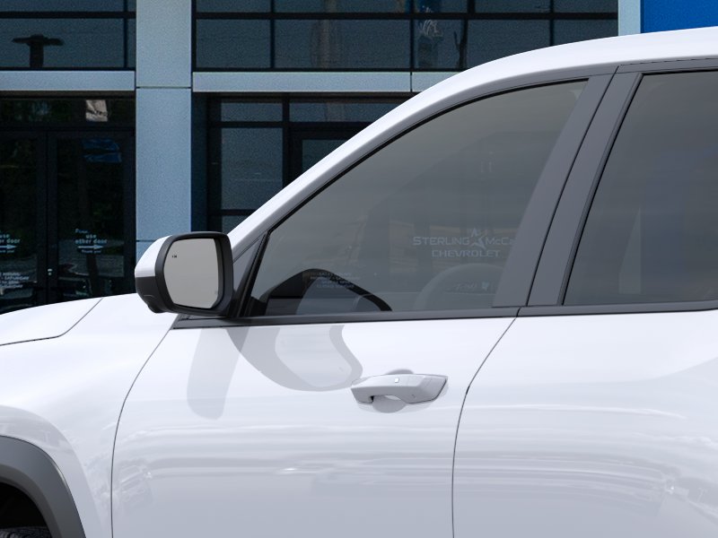 New 2027 Summit White Chevrolet LT image 36