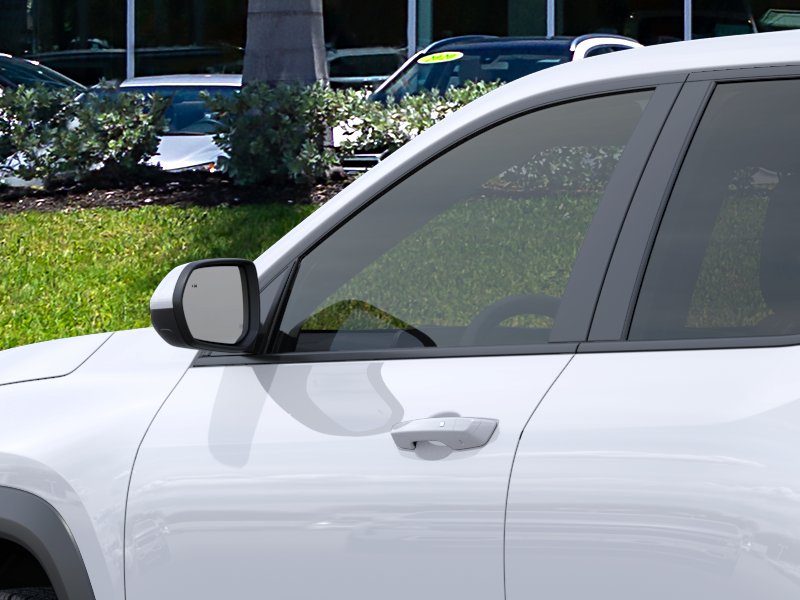 New 2027 Summit White Chevrolet LT image 36