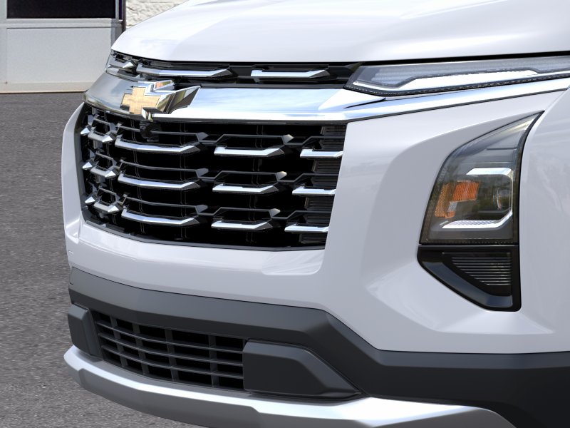New 2027 Summit White Chevrolet LT image 38