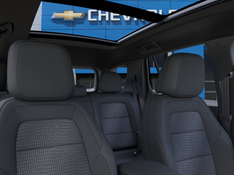 New 2027 Summit White Chevrolet FWD LT image 24