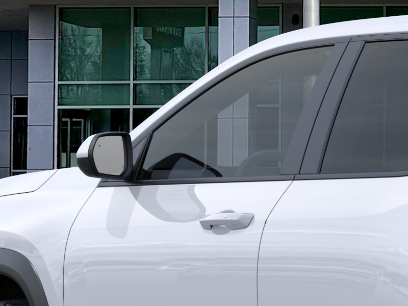 New 2027 Summit White Chevrolet FWD LT image 36