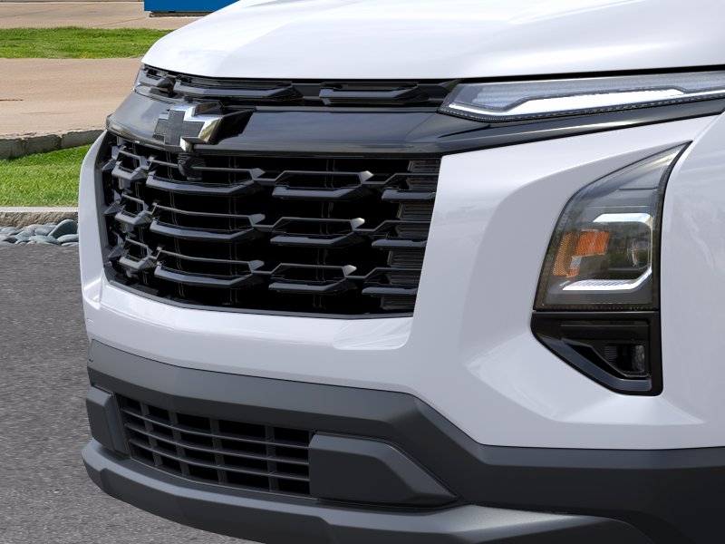 2027 Chevrolet Equinox LT - Photo 13