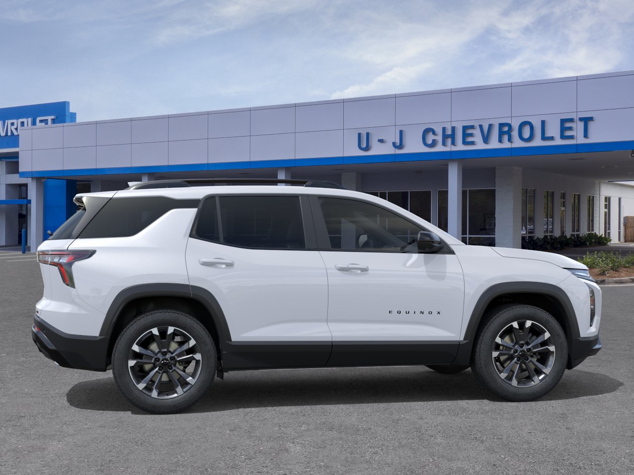 New 2027 Polar White Tricoat Chevrolet RS image 5