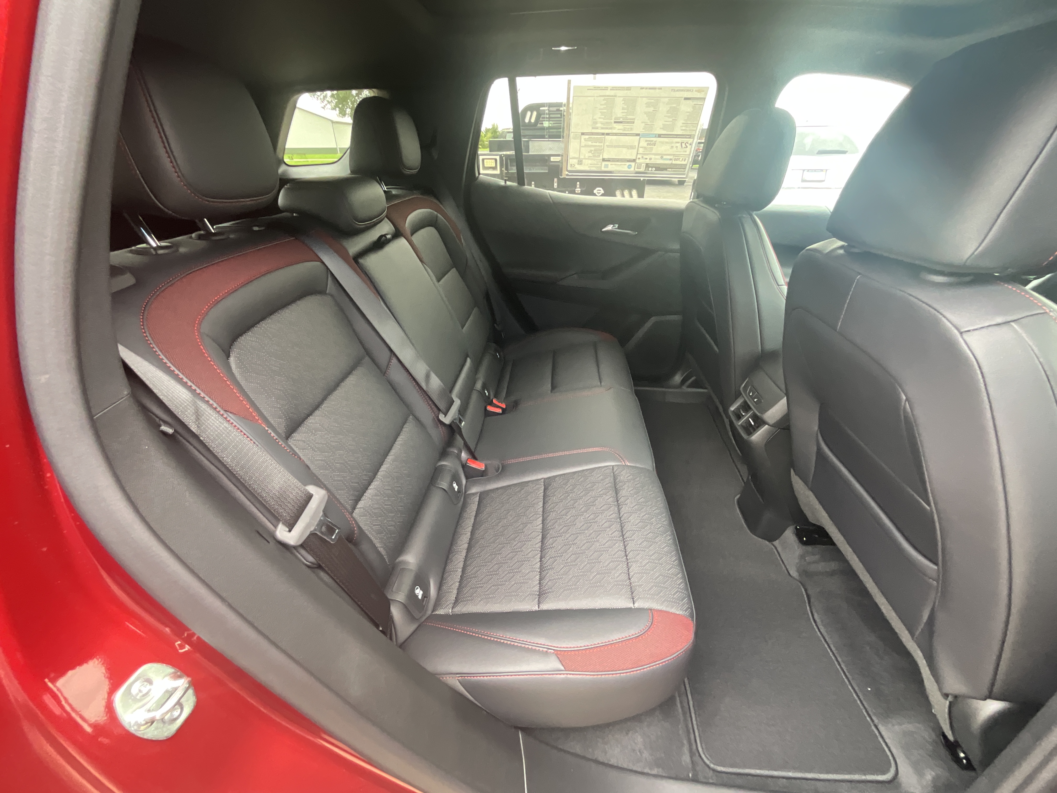 2027 Chevrolet Equinox RS - Photo 20