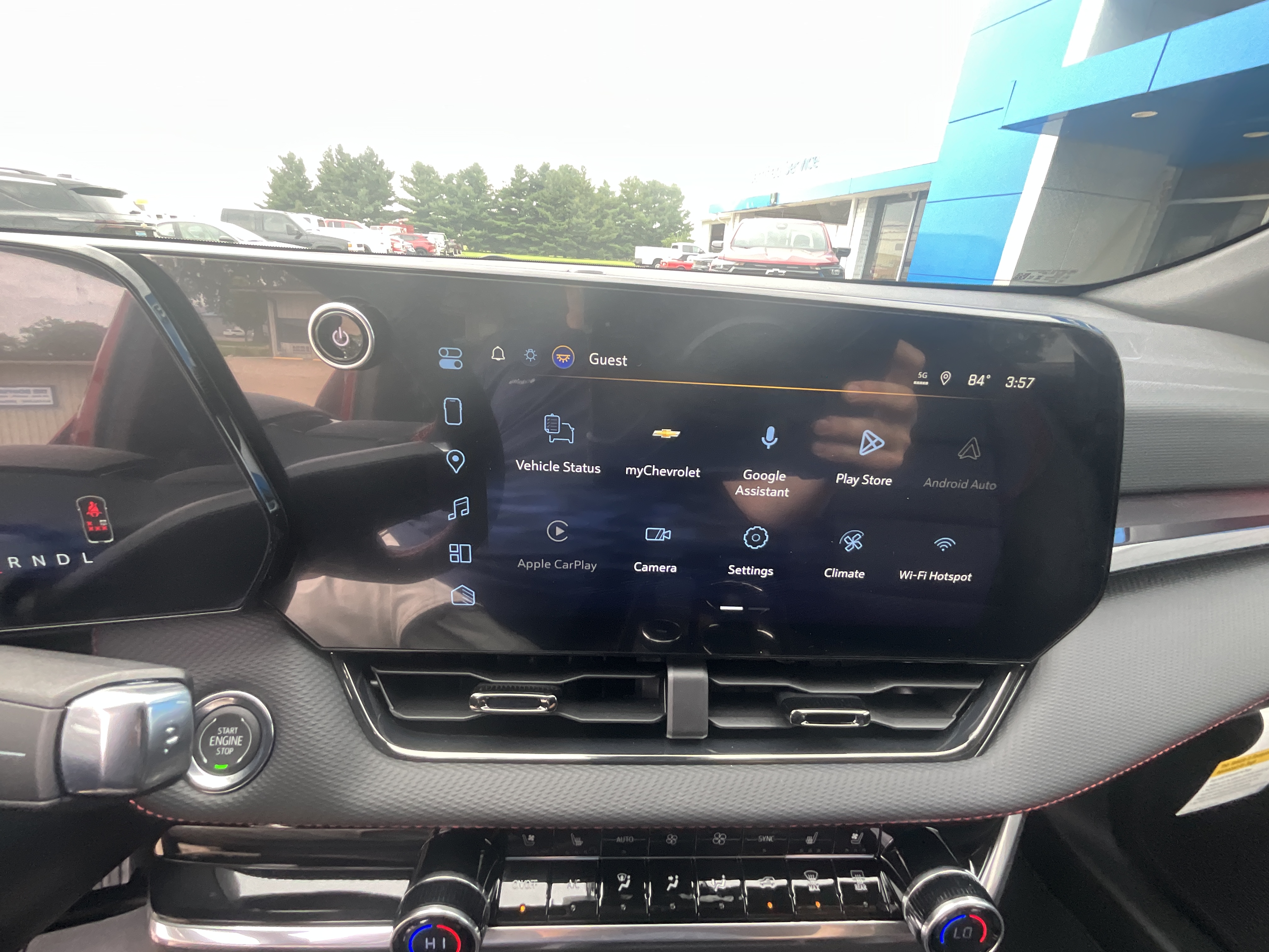 2027 Chevrolet Equinox RS - Photo 10
