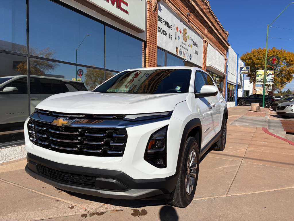 2025 Chevrolet Equinox LT's photo