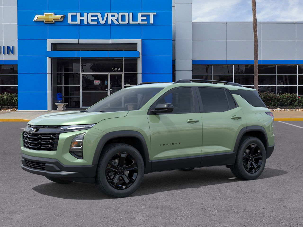 2026 Chevrolet Equinox LT photo 2