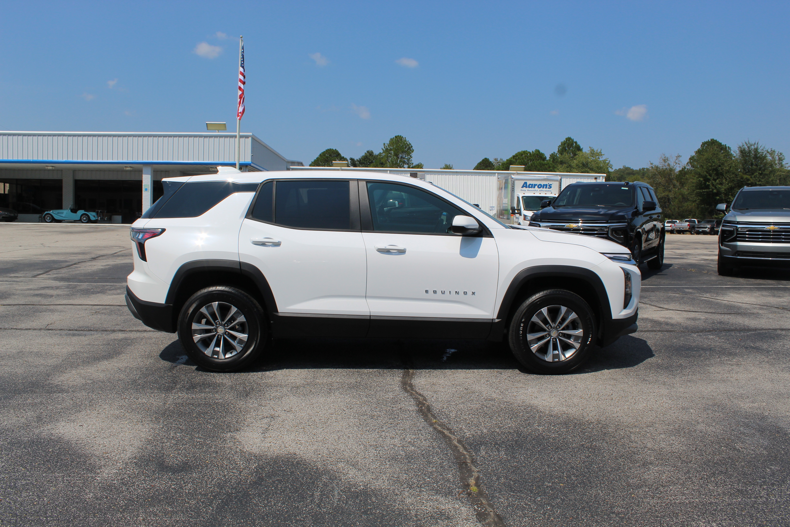 2026 Chevrolet Equinox LT - Photo 28