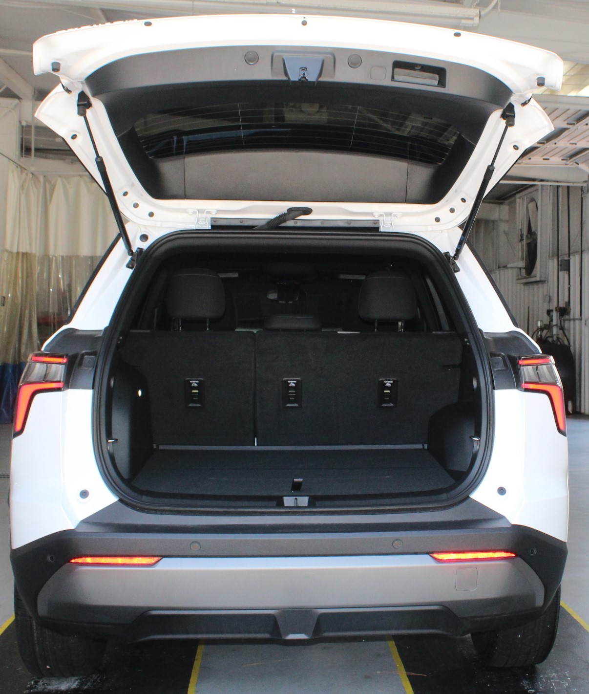 2026 Chevrolet Equinox LT photo 12