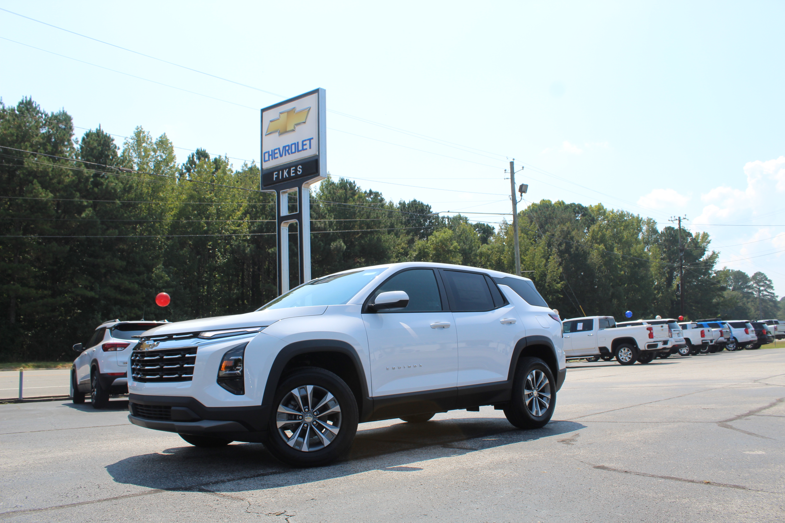 2026 Chevrolet Equinox LT's photo