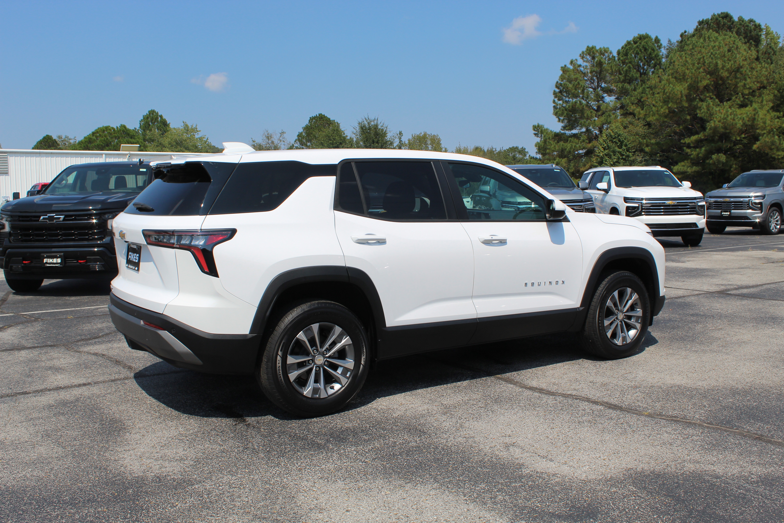 2026 Chevrolet Equinox LT - Photo 29