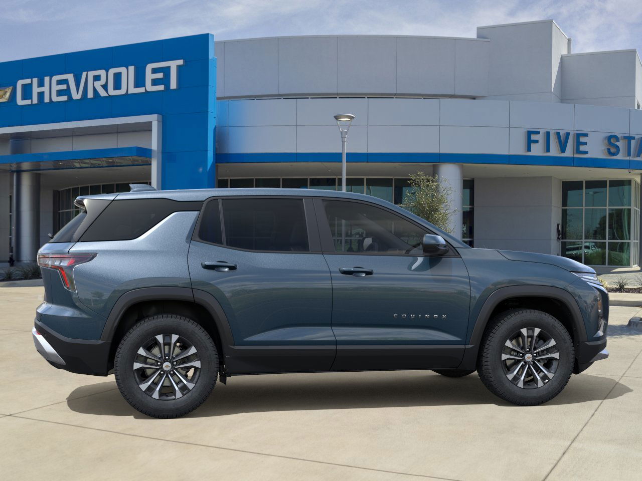 2026 Chevrolet Equinox LT photo 4