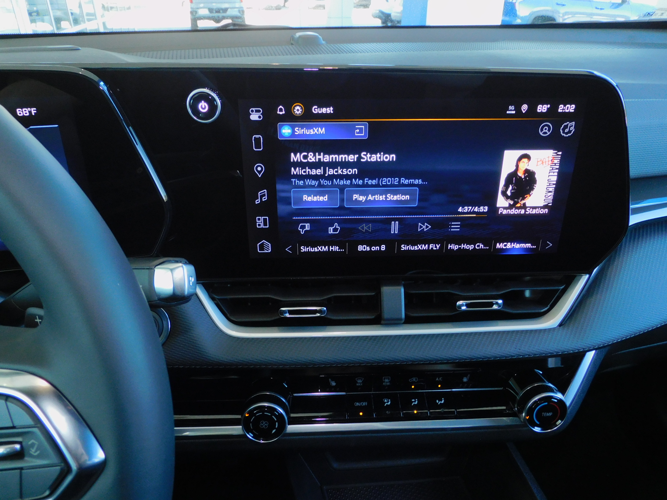 2026 Chevrolet Equinox LT photo 3