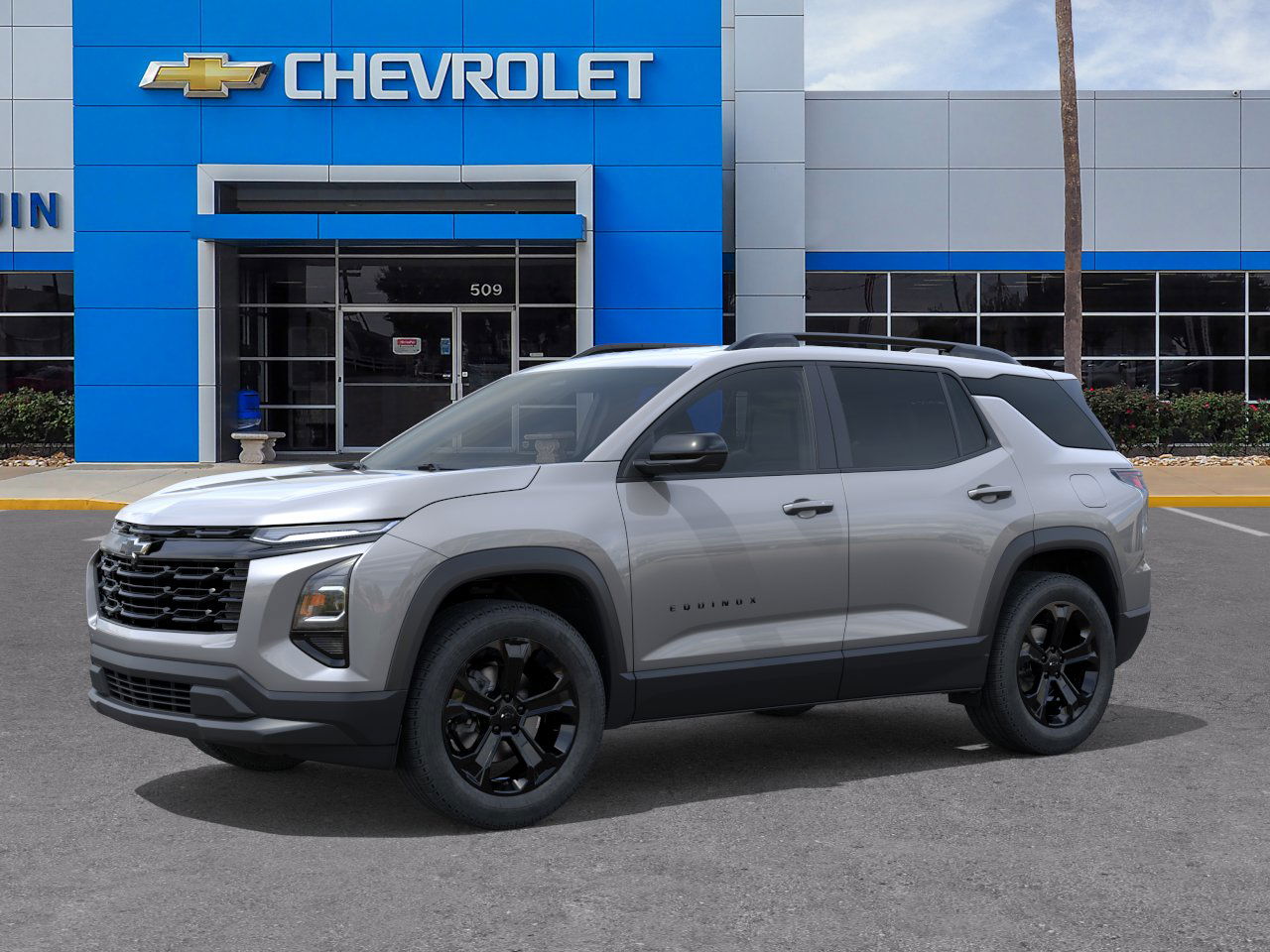 2026 Chevrolet Equinox LT photo 2