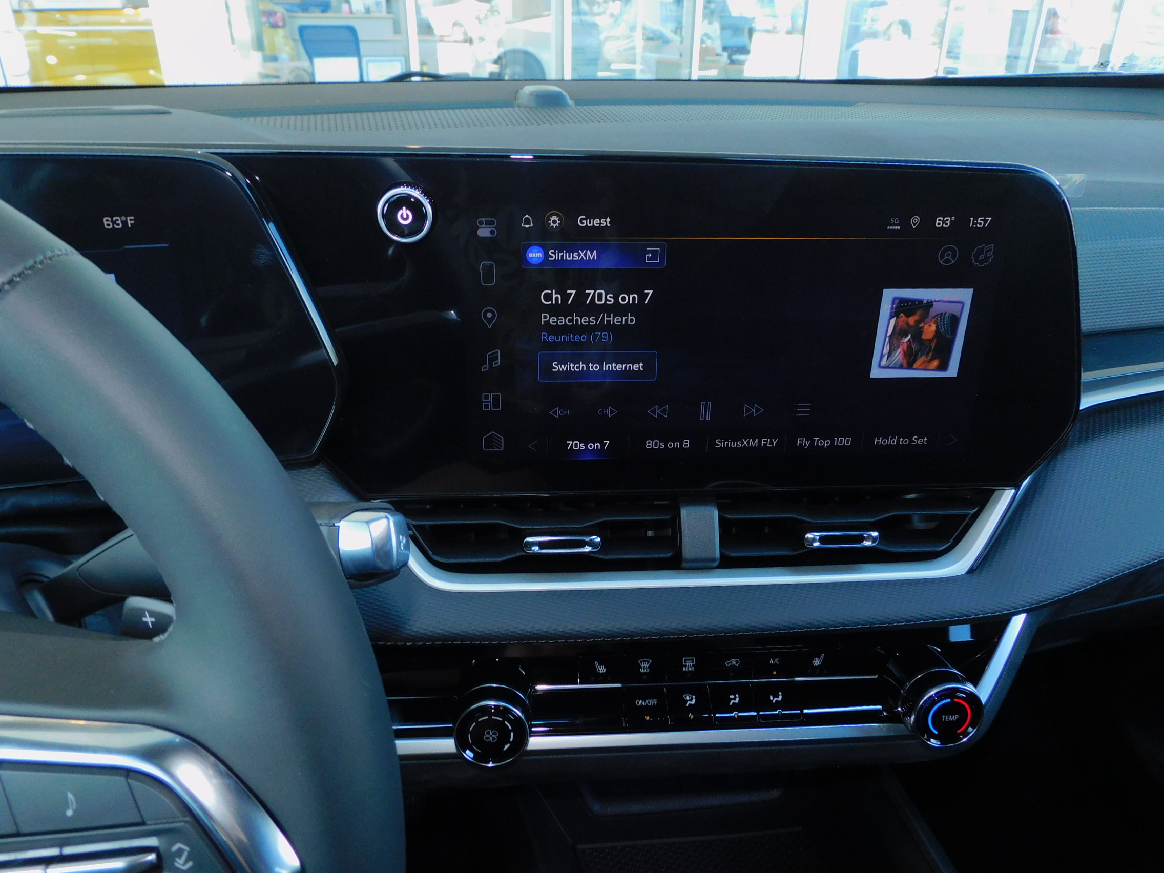 2026 Chevrolet Equinox LT photo 3