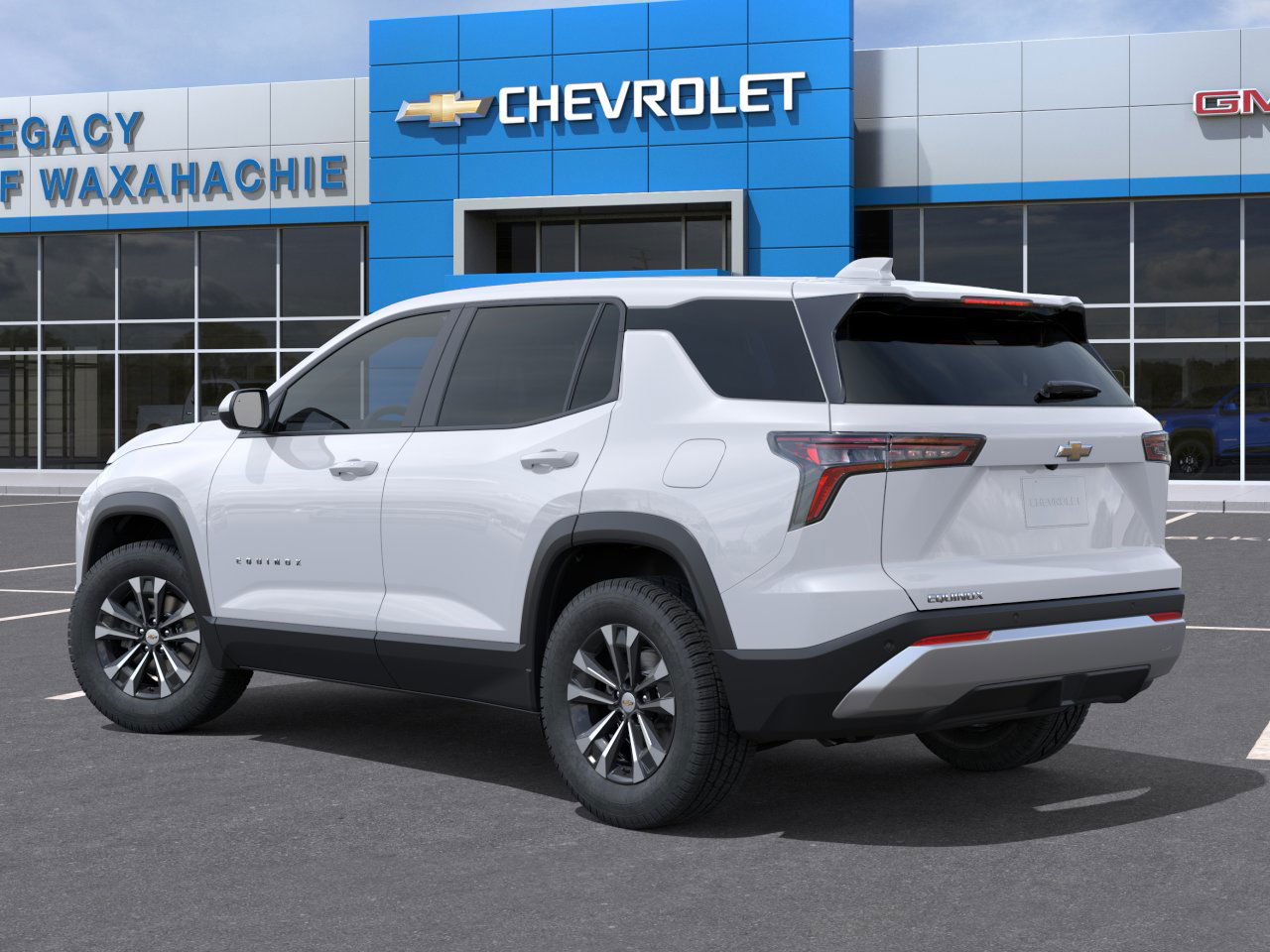 2026 Chevrolet Equinox LT photo 2