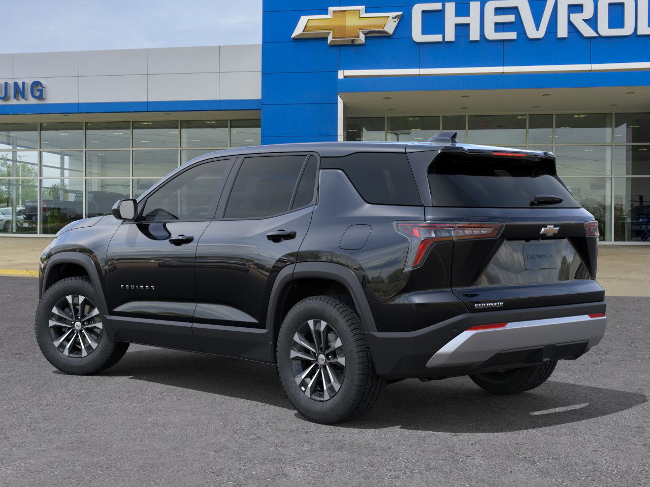 2025 Chevrolet Equinox LT photo 3