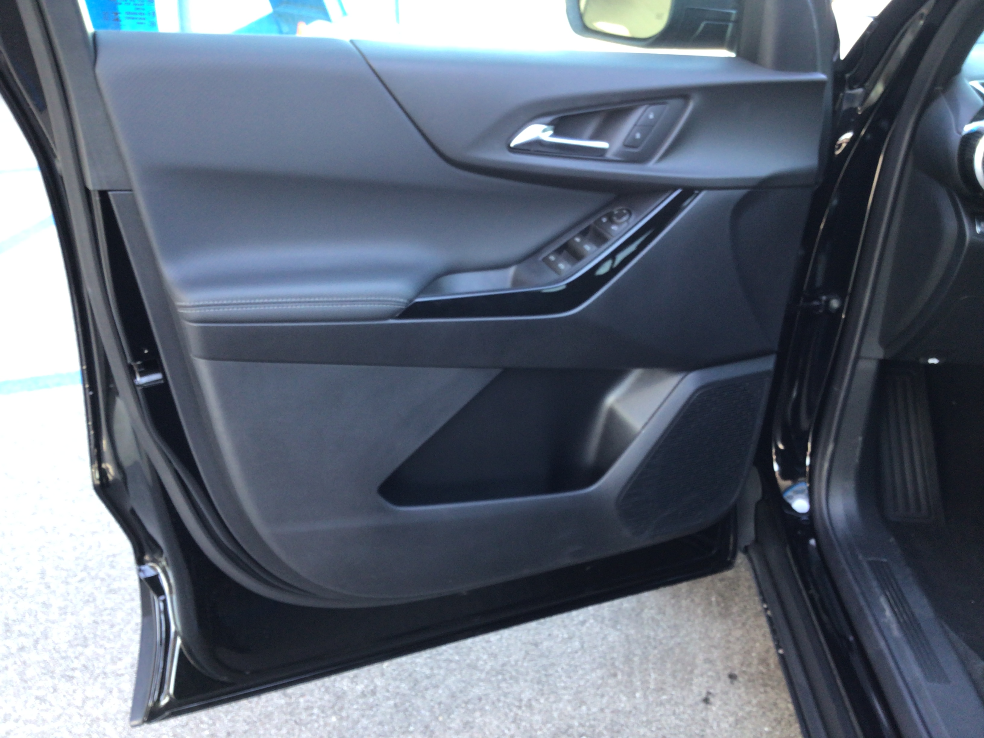 2026 Chevrolet Equinox LT - Photo 18