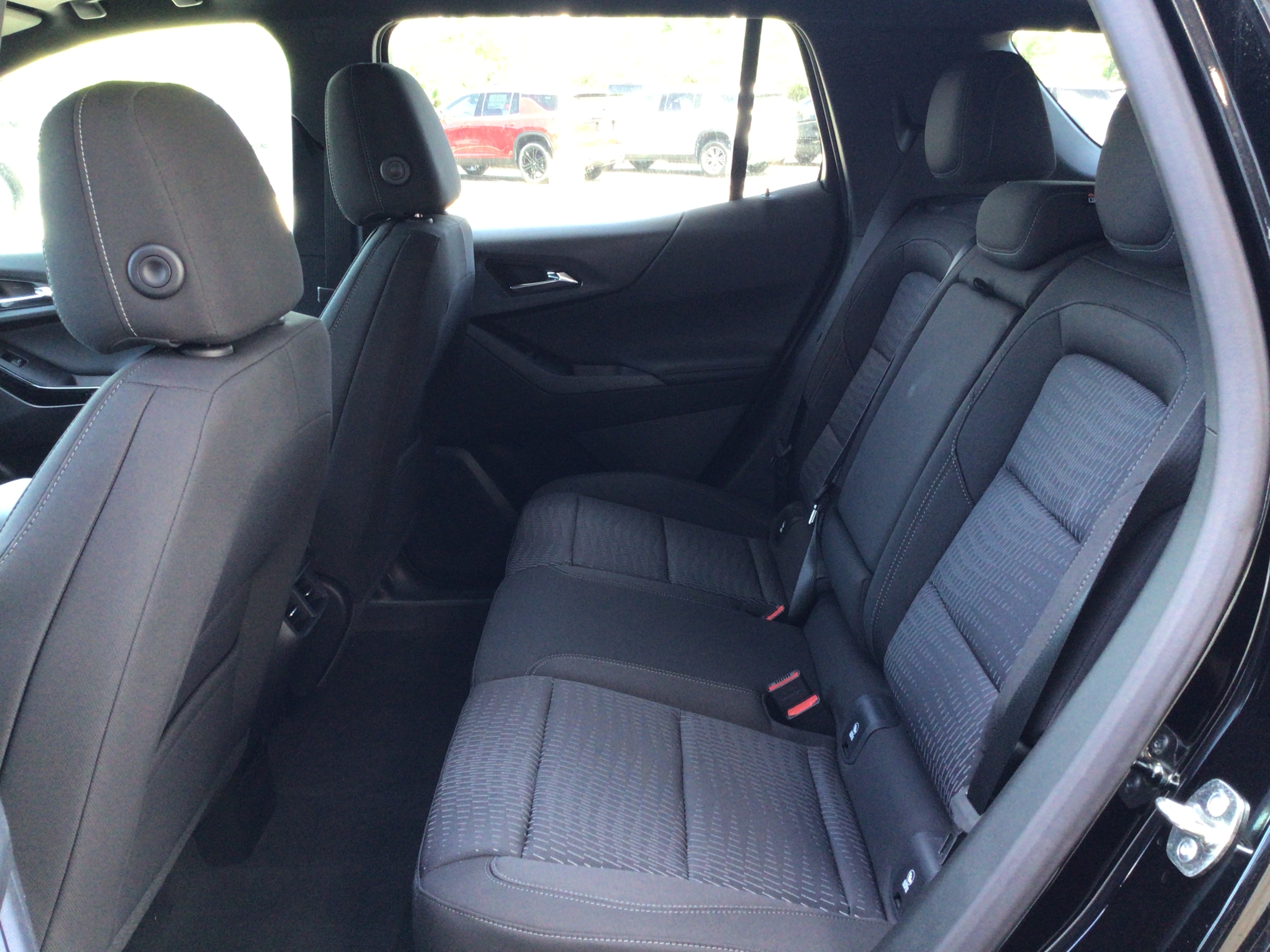 2026 Chevrolet Equinox LT - Photo 31