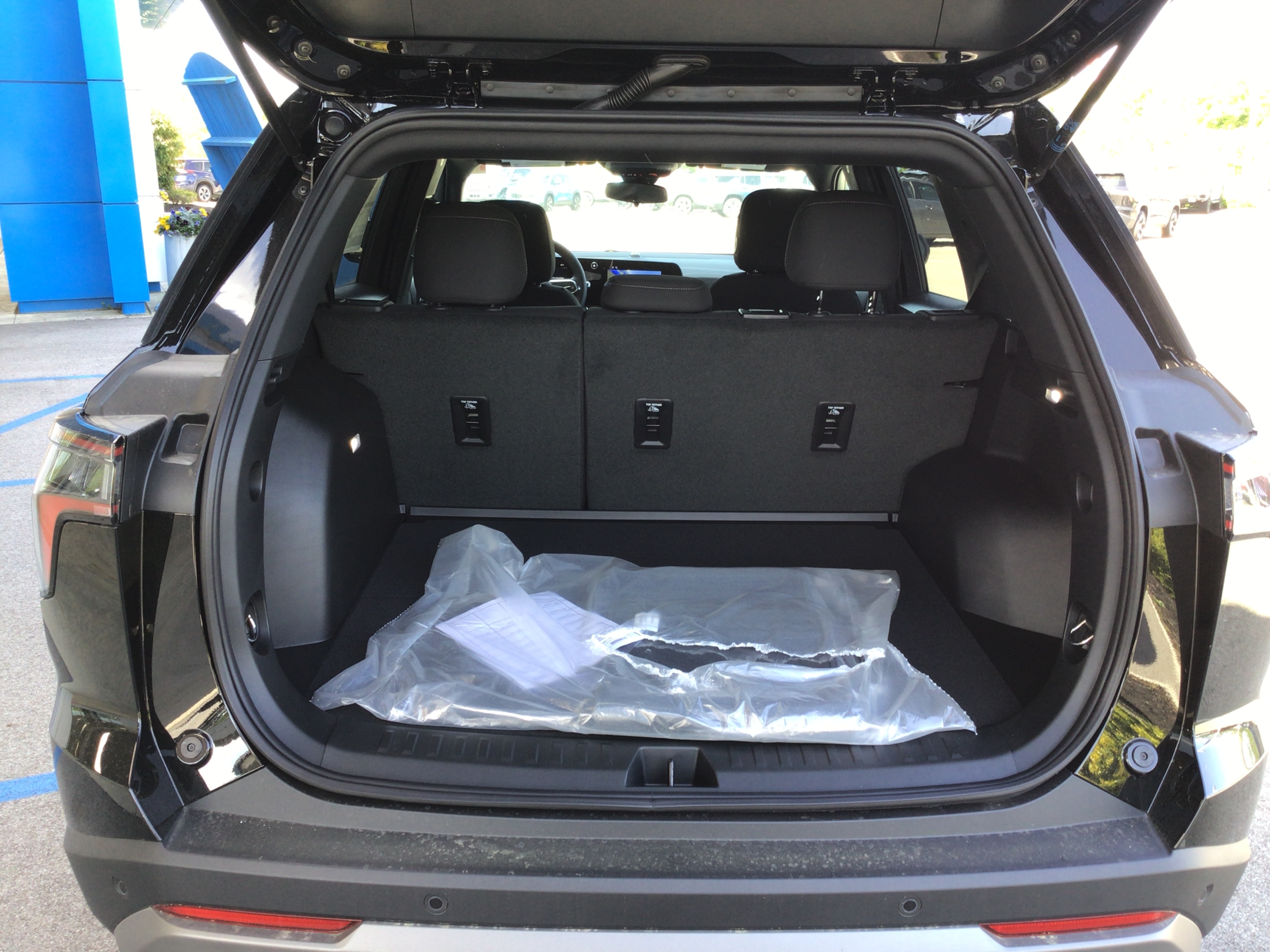 2026 Chevrolet Equinox LT - Photo 38