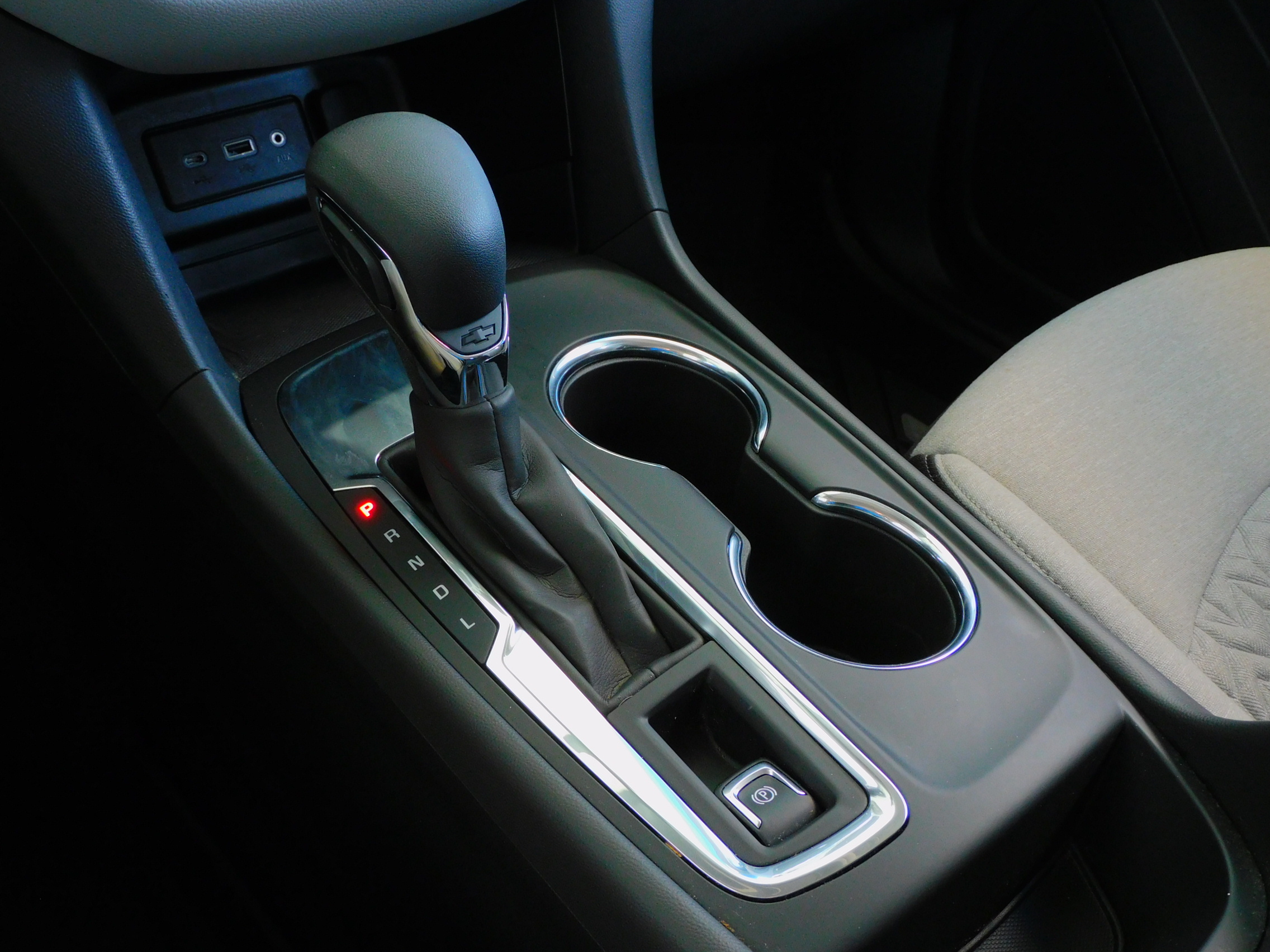 2023 Chevrolet Equinox LS photo 18