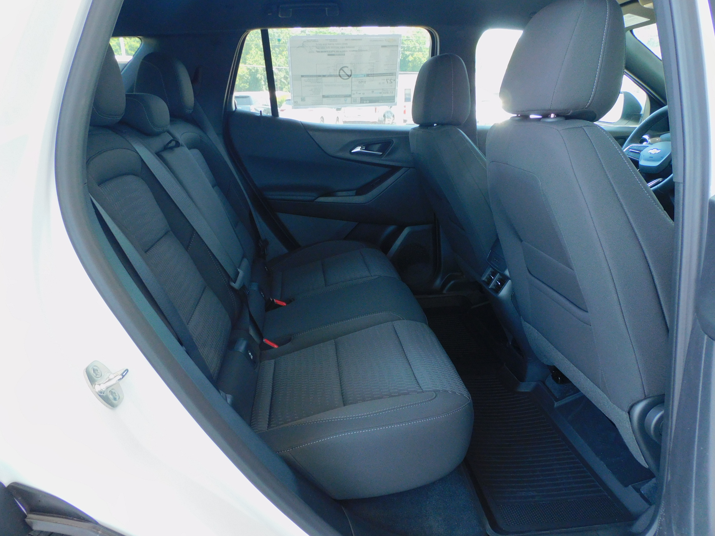 2026 Chevrolet Equinox LT photo 16