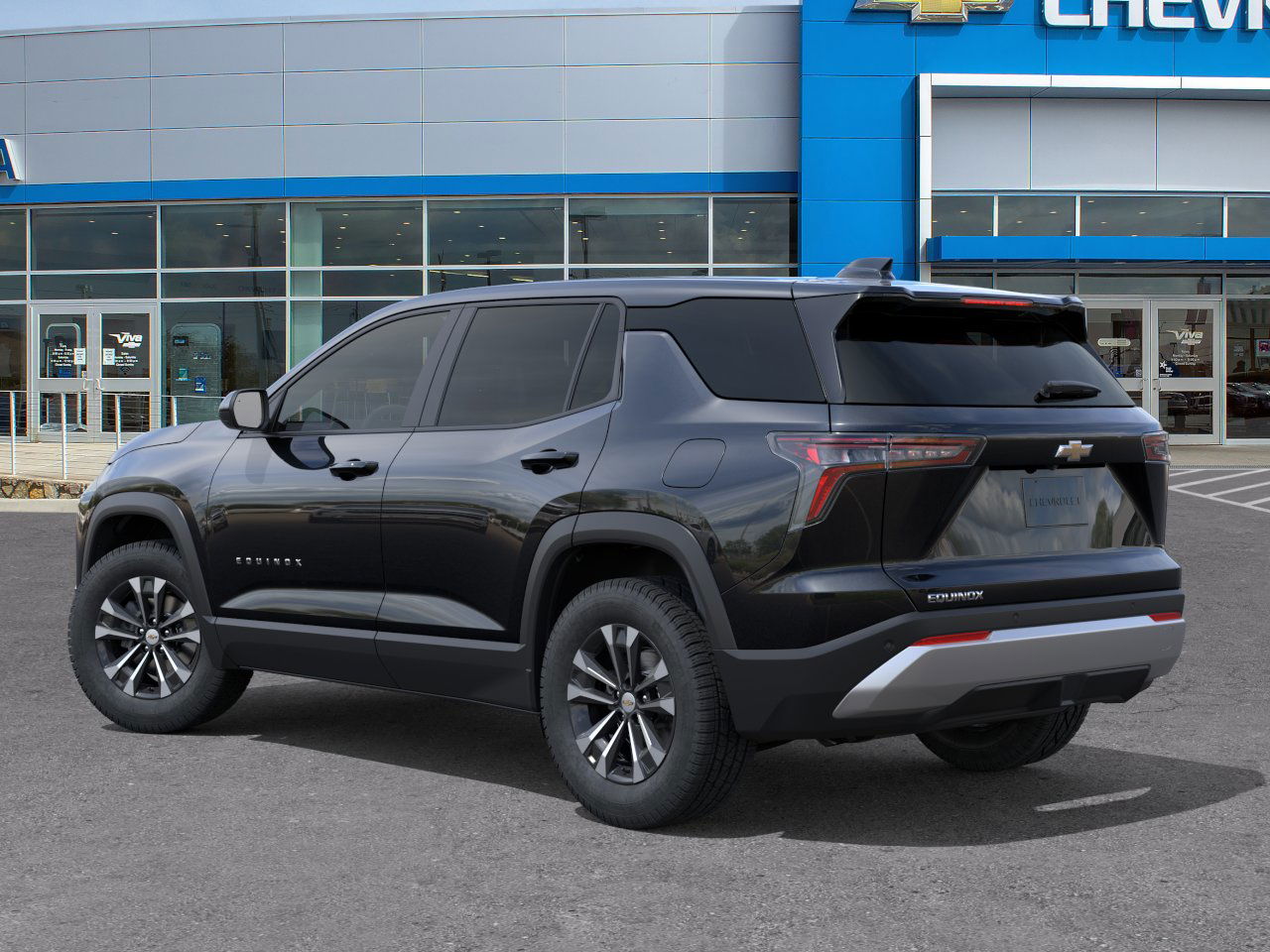 2026 Chevrolet Equinox LT photo 2