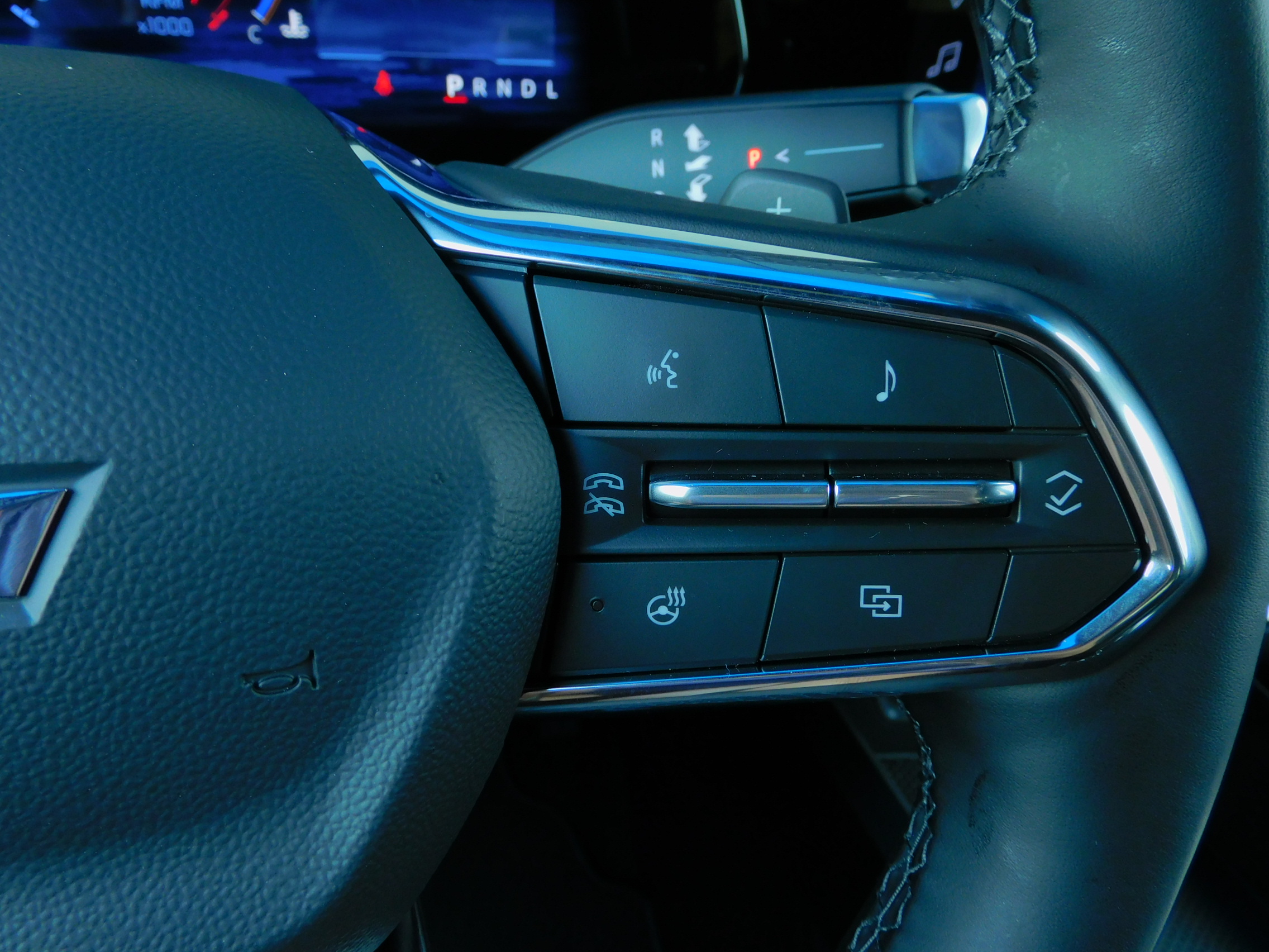 2026 Chevrolet Equinox LT - Photo 32