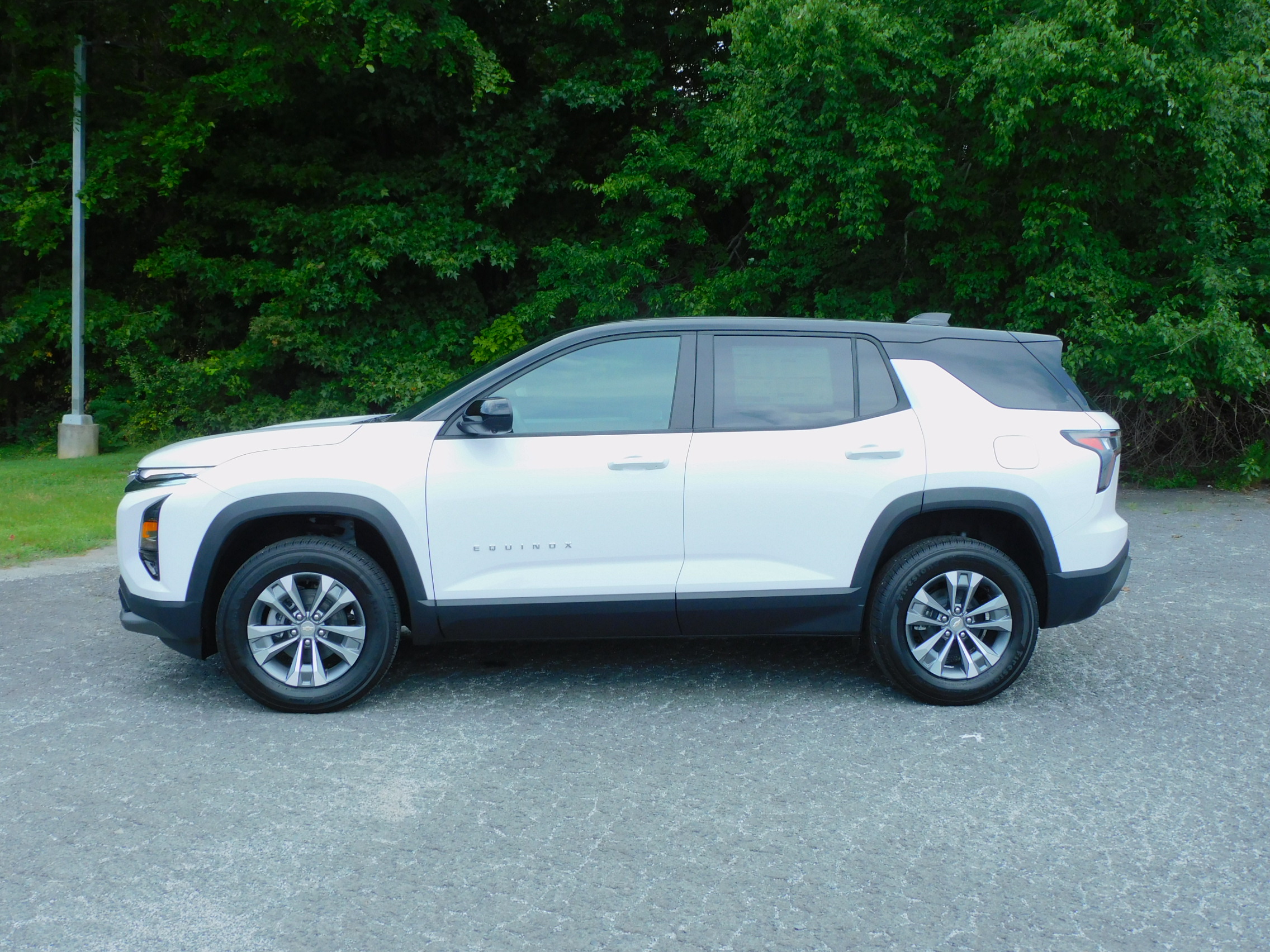 2026 Chevrolet Equinox LT - Photo 6