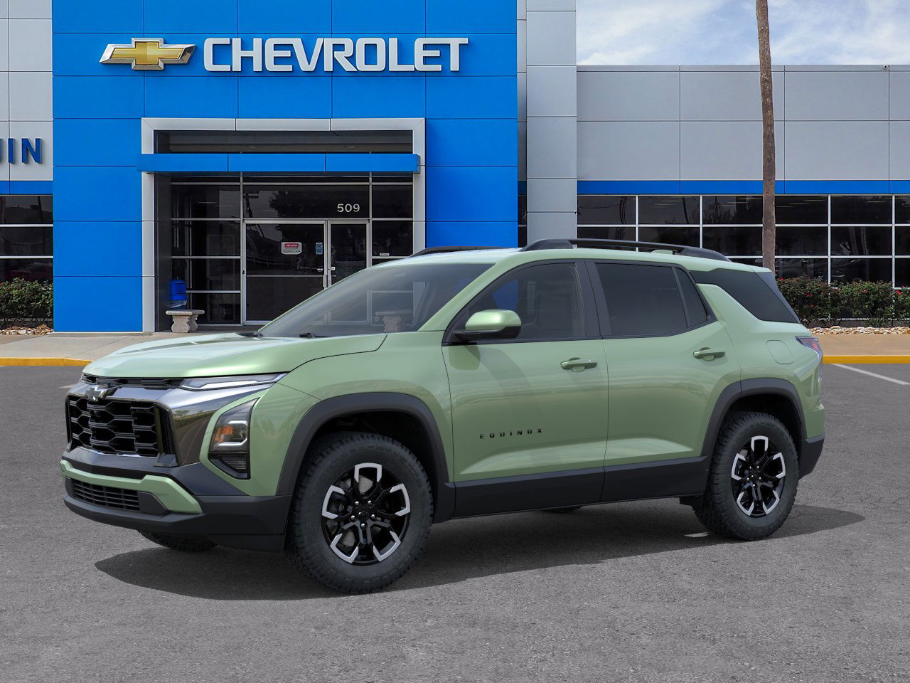 2026 Chevrolet Equinox ACTIV photo 2