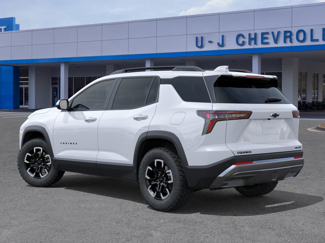 2026 Chevrolet Equinox ACTIV photo 3